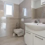 Stunning In With Wifi * Privlaka (Zadar)