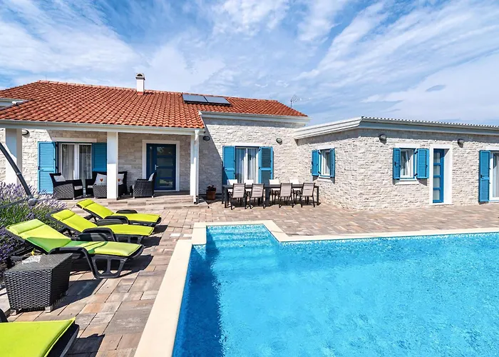 Stunning In With Wifi Privlaka (Zadar)